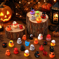 61Pcs Halloween Mini Resin Duck Novelty Halloween Party Favors Gift